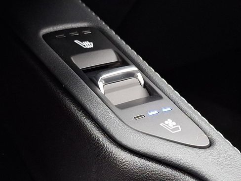 New 2025 Kia Telluride EX w/ EX Captain's Chair Package image 18