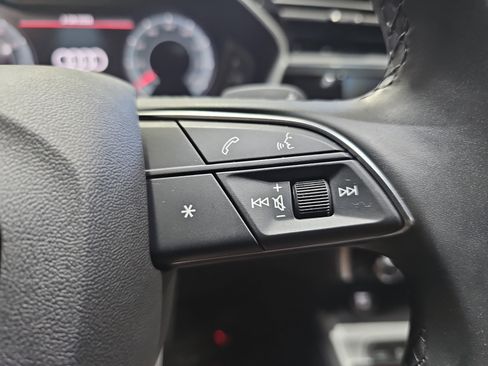 Used 2024 Audi Q3 2.0T Premium Plus image 19