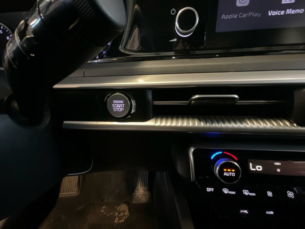 Used 2022 Kia K5 LXS FWD image 29