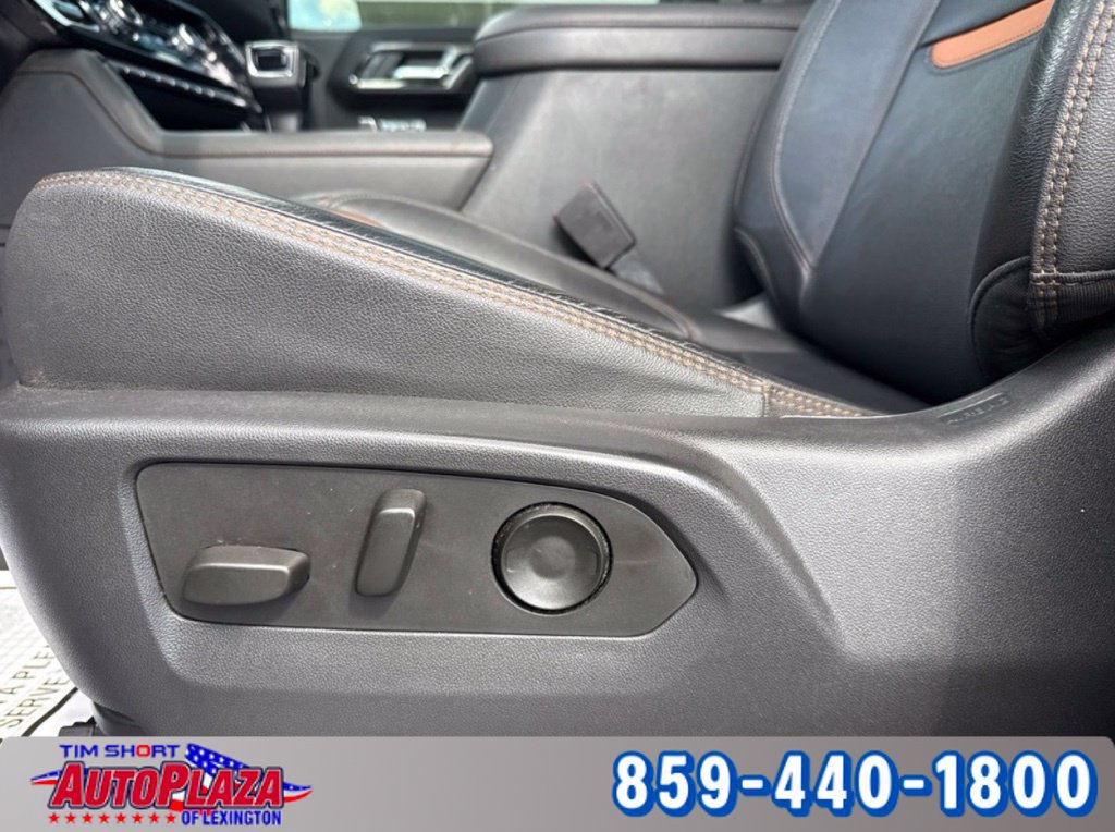 Used 2023 GMC Sierra 1500 AT4 w/ AT4 Premium Package AWD/4WD image 18
