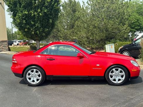 Used 2000 Mercedes-Benz SLK 230 image 40