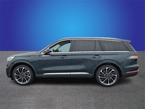 Certified 2024 Lincoln Aviator Reserve w/ Equipment Group 201A image 7