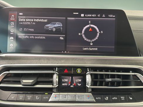 Used 2021 BMW X5 xDrive40i w/ Premium Package AWD/4WD image 23