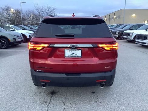 Used 2023 Chevrolet Traverse RS image 6