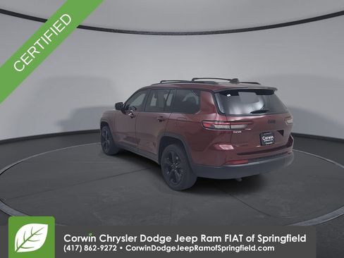Used 2022 Jeep Grand Cherokee L Altitude image 11