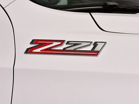 Used 2024 Chevrolet Suburban Z71 w/ Max Trailering Package image 10