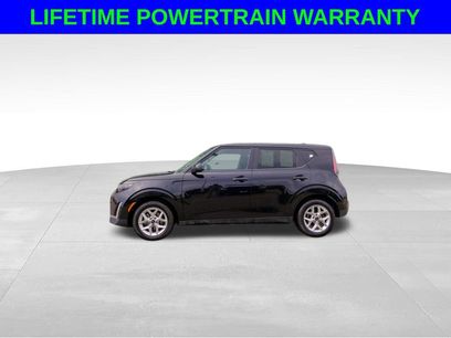 Used 2023 Kia Soul LX w/ LX Technology Package
