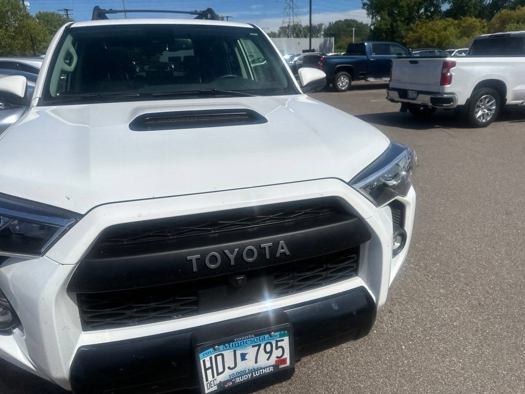 Used 2022 Toyota 4Runner TRD Pro AWD/4WD image 5
