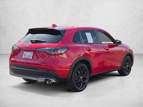 Used 2023 Honda HR-V Sport image 5