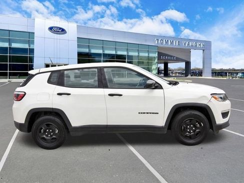 Used 2018 Jeep Compass Sport FWD image 5