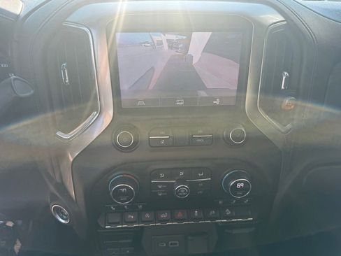 Used 2021 Chevrolet Silverado 1500 LTZ w/ Z71 Off-Road Package AWD/4WD image 13