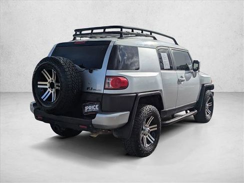 Used 2007 Toyota FJ Cruiser image 5