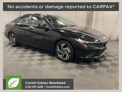 Used 2025 Hyundai Elantra Limited