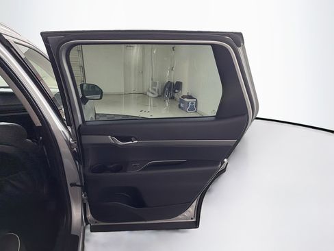 Used 2024 Hyundai Palisade SEL FWD image 32