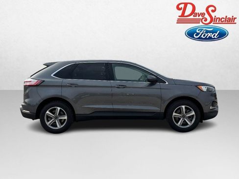 Used 2024 Ford Edge SEL w/ Convenience Package AWD/4WD image 5