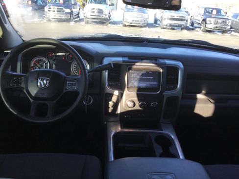 Used 2013 RAM 1500 Express image 10