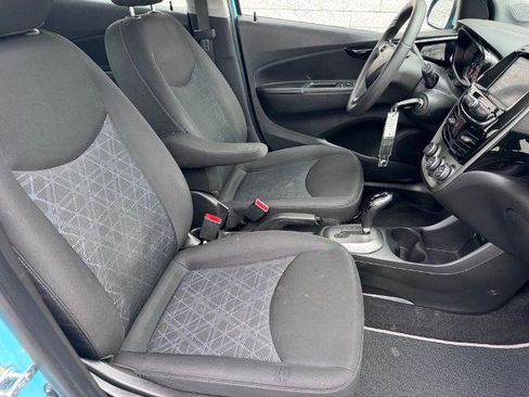 Used 2021 Chevrolet Spark LT FWD image 17