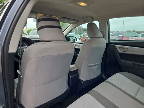 Used 2017 Toyota Corolla LE FWD image 17