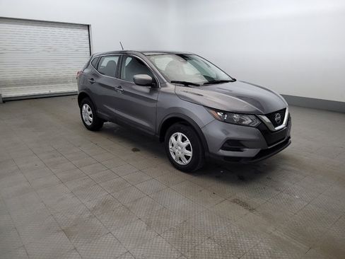 Used 2020 Nissan Rogue Sport S image 11