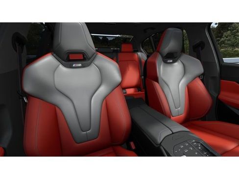 New 2026 BMW M5 w/ Executive Package image 11