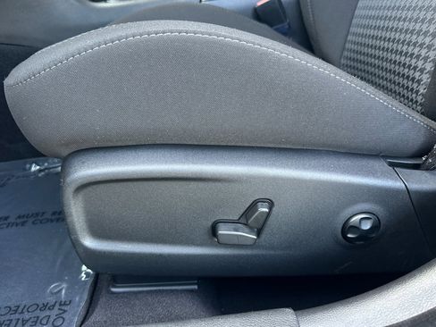 Used 2021 Dodge Charger GT w/ Blacktop Package image 13