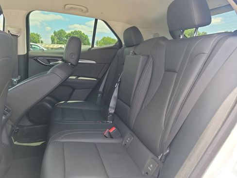 Used 2024 Buick Envision Preferred AWD/4WD image 12