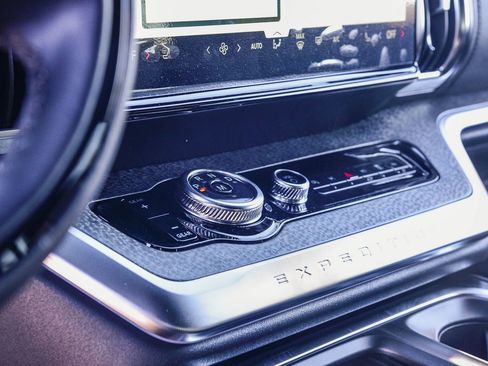 New 2025 Ford Expedition Tremor image 19