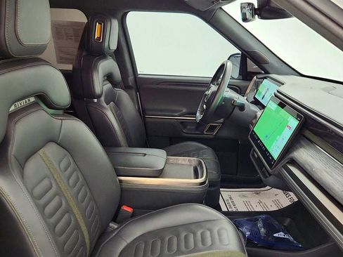 Used 2022 Rivian R1T Launch Edition image 23