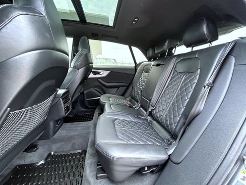 Used 2020 Audi SQ8 Premium Plus w/ Driver Assistance Package AWD/4WD image 20
