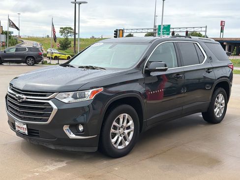 Used 2018 Chevrolet Traverse LT AWD/4WD image 4