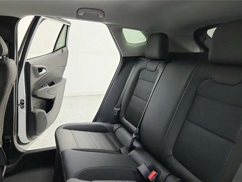 New 2026 Chevrolet Trax LT w/ Driver Confidence Package FWD image 30