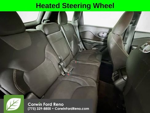 Used 2016 Jeep Cherokee Latitude w/ Comfort/Convenience Group image 25