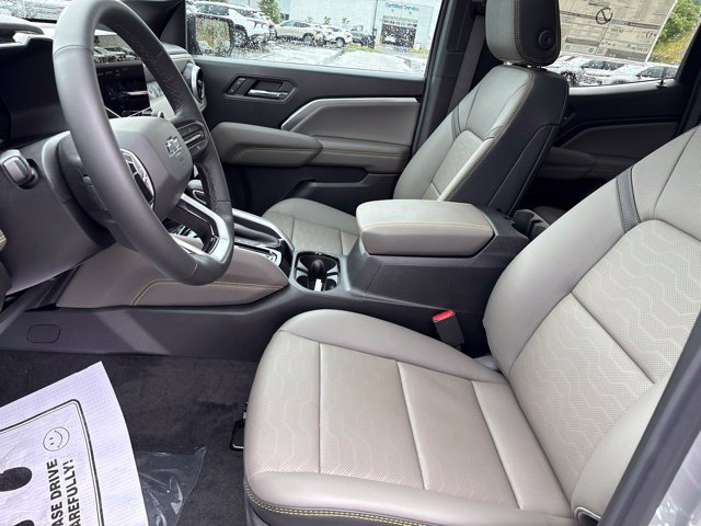 New 2026 Chevrolet Colorado ZR2 w/ Technology Package AWD/4WD image 4