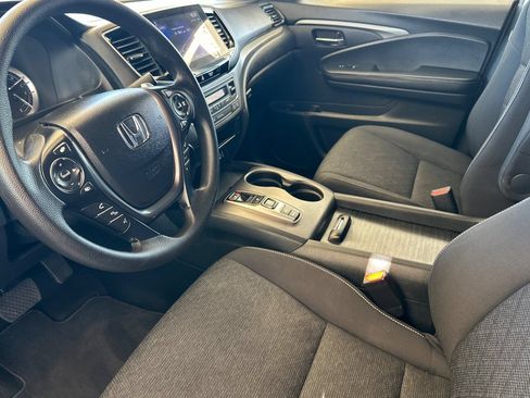Certified 2023 Honda Ridgeline Sport image 10