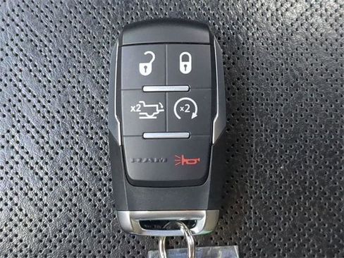 Certified 2022 RAM 3500 Laramie image 37