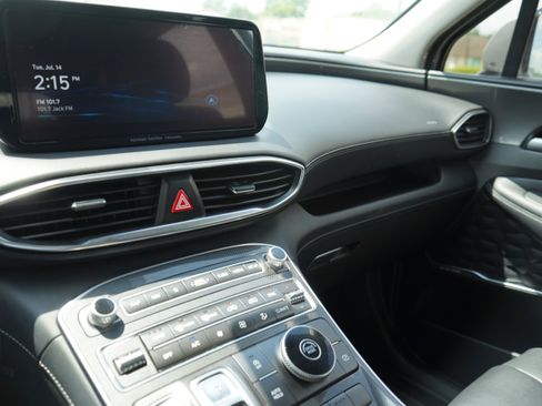 Used 2022 Hyundai Santa Fe SEL w/ Convenience + Premium Package FWD image 18