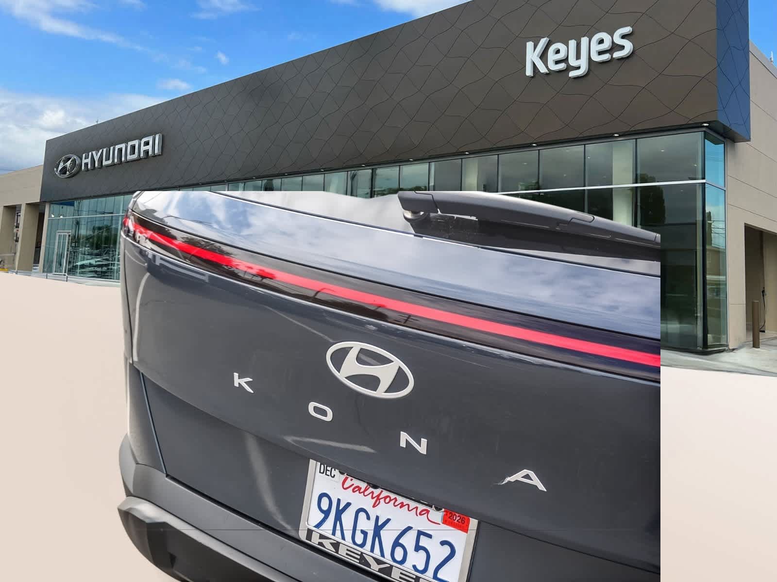 Used 2024 Hyundai Kona SE FWD image 7