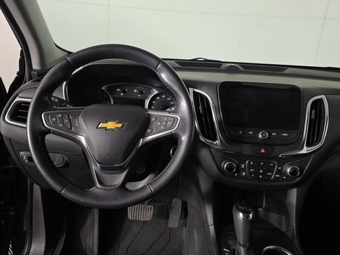 Used 2018 Chevrolet Equinox LT w/ Sun & Infotainment Package AWD/4WD image 9