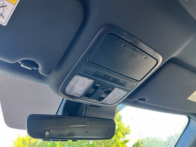 Used 2023 Honda Passport EX-L image 12