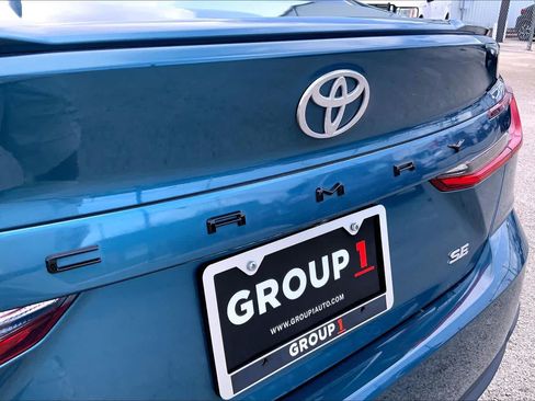 Used 2025 Toyota Camry SE FWD image 58