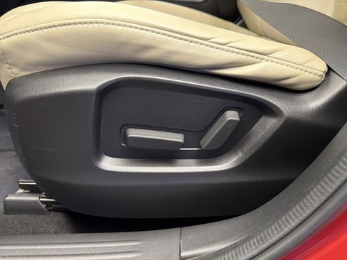 Used 2018 MAZDA CX-5 Touring w/ Preferred Equipment Package image 12