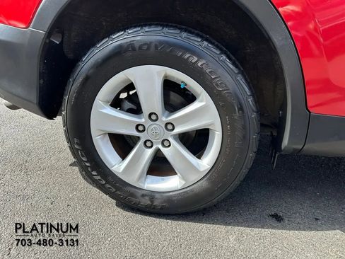 Used 2014 Toyota RAV4 XLE image 18