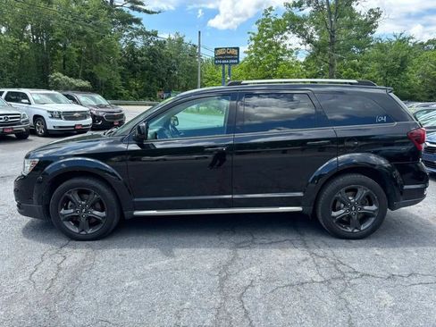 Used 2019 Dodge Journey Crossroad FWD image 5