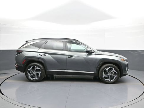 Certified 2022 Hyundai Tucson SEL AWD/4WD image 5