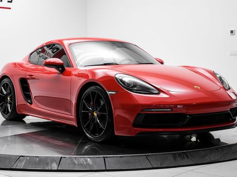 Used 2019 Porsche 718 Cayman GTS RWD image 6