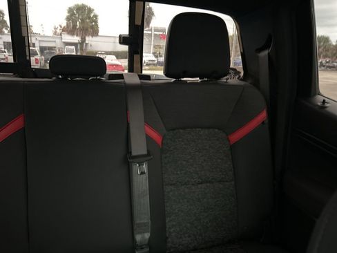 Used 2023 Chevrolet Colorado Z71 w/ Z71 Convenience Package 2 image 14