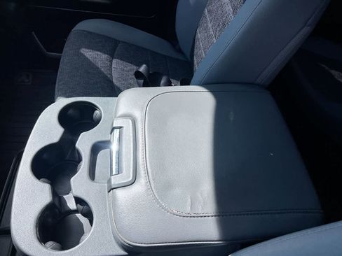 Used 2014 RAM 1500 ST w/ SXT Appearance Group AWD/4WD image 21