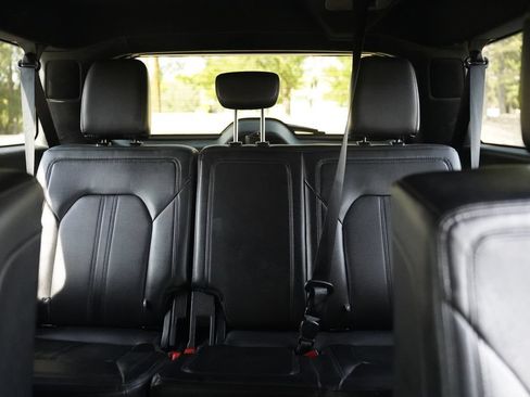 Used 2019 Ford Expedition Max Limited AWD/4WD image 12