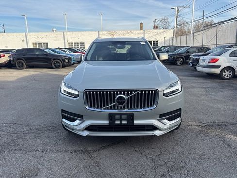 Used 2021 Volvo XC90 T6 Inscription w/ Protection Package Premier image 2