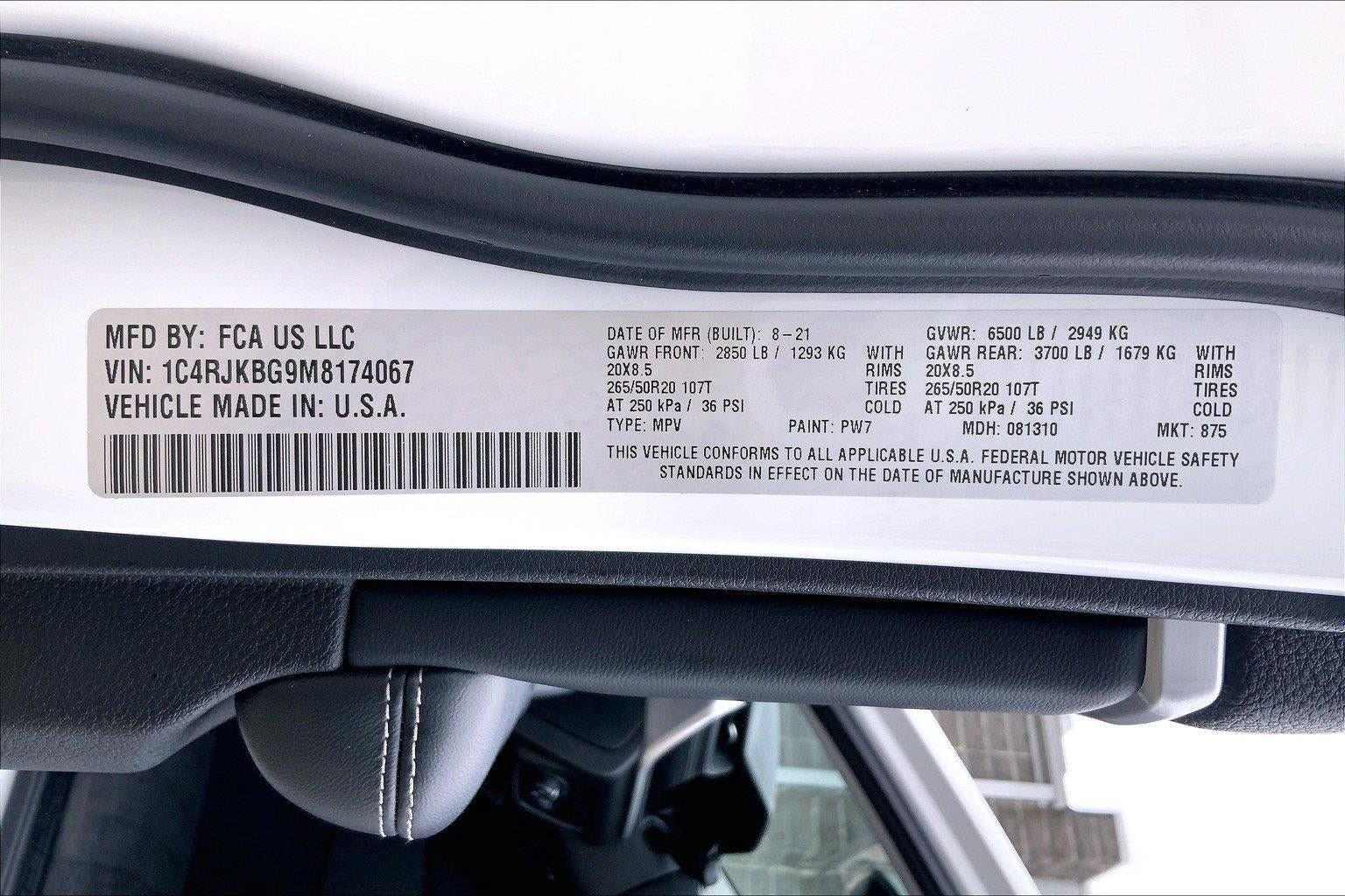 Used 2021 Jeep Grand Cherokee L Limited AWD/4WD image 36